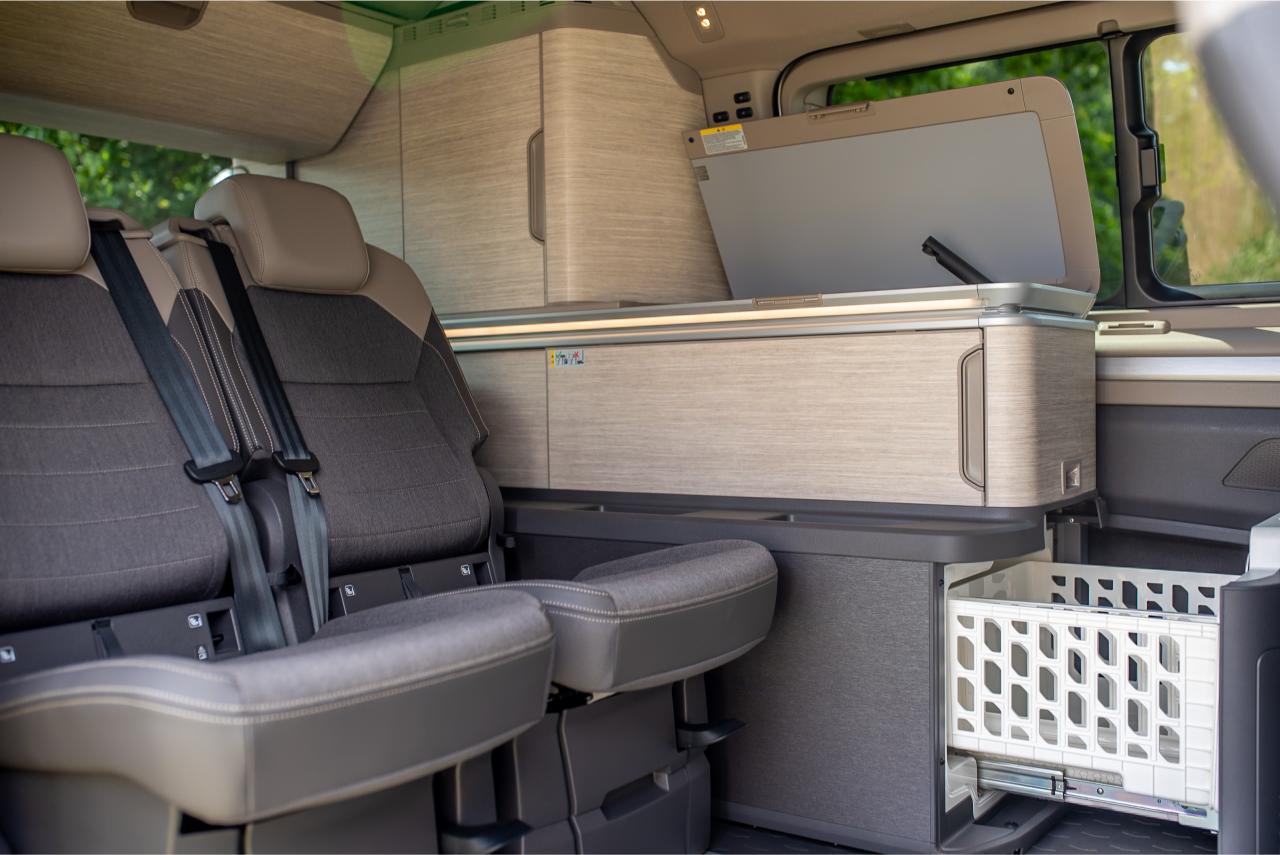 NN2025_T7_Indium_Grey_interior-10
